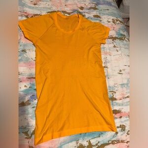 Orange lululemon swiftly tech 🍊